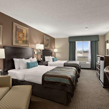 Wingate By Wyndham Pueblo Hotel Eksteriør billede